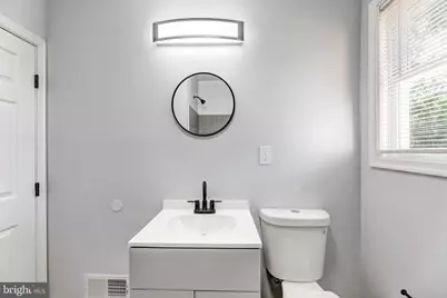 5802 Bland Avenue, Baltimore, MD 21215 - Photo 15