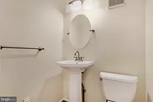 1218 Southview Rd, Baltimore, MD 21218 - Photo 11