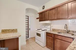 1218 Southview Rd, Baltimore, MD 21218 - Photo 7