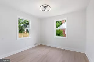 5102 The Alameda, Baltimore, MD 21239 - Photo 11