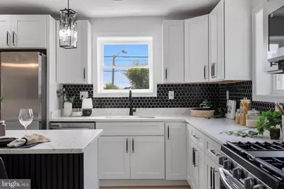 5102 The Alameda, Baltimore, MD 21239 - Photo 7