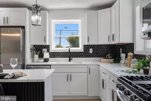 5102 The Alameda, Baltimore, MD 21239 - Photo 7