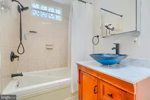 100 N Luzerne Ave, Baltimore, MD 21224 - Photo 39