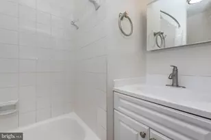 109 Scott St, Baltimore, MD 21201 - Photo 21