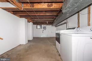 109 Scott St, Baltimore, MD 21201 - Photo 27