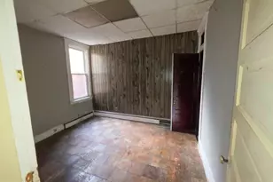 1622 Ruxton Ave, Baltimore, MD 21216 - Photo 17