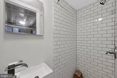 515 N Linwood Avenue, Baltimore, MD 21205 - Photo 25