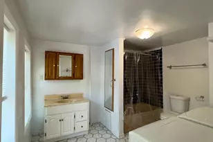 678 Melvin Dr, Baltimore, MD 21230 - Photo 9