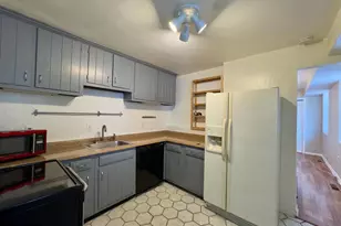 678 Melvin Dr, Baltimore, MD 21230 - Photo 5