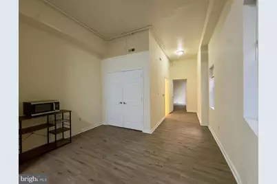1512 W Mount Royal Avenue #1R, Baltimore, MD 21217 - Photo 7