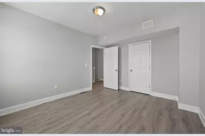 665 Dumbarton Avenue, Baltimore, MD 21218 - Photo 11