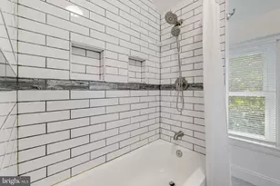 3723 Falls Rd, Baltimore, MD 21211 - Photo 27