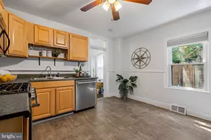 3723 Falls Rd, Baltimore, MD 21211 - Photo 17