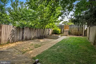 3723 Falls Rd, Baltimore, MD 21211 - Photo 37