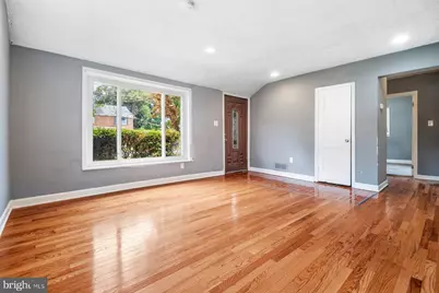 5619 Groveland Avenue, Baltimore, MD 21215 - Photo 7