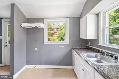 5619 Groveland Avenue, Baltimore, MD 21215 - Photo 11