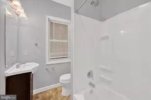 3909 Ridgewood Ave, Baltimore, MD 21215 - Photo 17