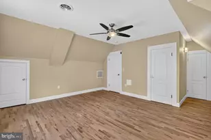214 S Augusta Ave, Baltimore, MD 21229 - Photo 51