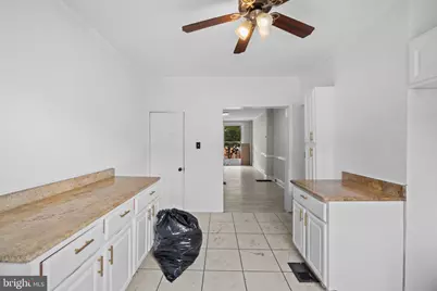 318 Robinson Street N, Baltimore, MD 21224 - Photo 11