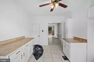318 Robinson Street N, Baltimore, MD 21224 - Photo 11