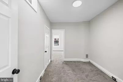318 Robinson Street N, Baltimore, MD 21224 - Photo 19