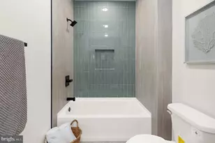 2909 Parkwood Ave, Baltimore, MD 21217 - Photo 29