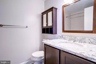 123 W Barre St, Baltimore, MD 21201 - Photo 9