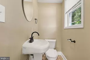 537 Benninghaus Rd, Baltimore, MD 21212 - Photo 11