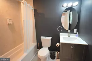 1505 E Baltimore Street E, Baltimore, MD 21231 - Photo 15