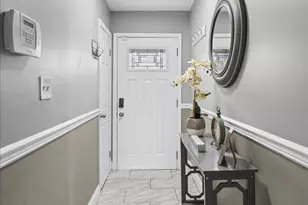 3631 Greenvale Rd, Baltimore, MD 21229 - Photo 5