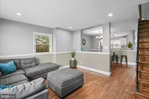 3631 Greenvale Rd, Baltimore, MD 21229 - Photo 11