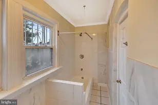 2425 Ashland Ave, Baltimore, MD 21205 - Photo 15