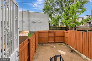 2425 Ashland Ave, Baltimore, MD 21205 - Photo 25