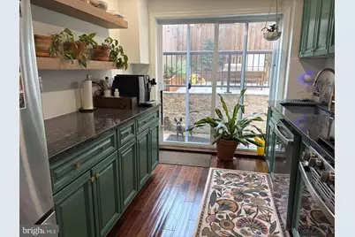 2220 Fleet Street, Baltimore, MD 21231 - Photo 7
