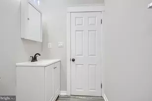 240 N Monastery Ave, Baltimore, MD 21229 - Photo 33