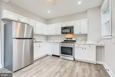 240 N Monastery Avenue, Baltimore, MD 21229 - Photo 13