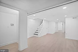 21 S Monastery Ave, Baltimore, MD 21229 - Photo 25