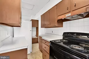 2801 Westfield Ave, Baltimore, MD 21214 - Photo 11