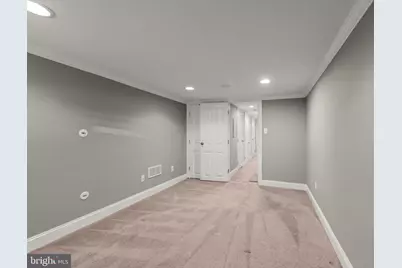 219 S Robinson Street, Baltimore, MD 21224 - Photo 31