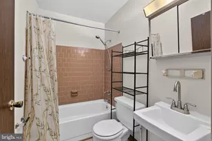 1201 Argyle Ave, Baltimore, MD 21217 - Photo 13