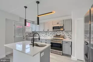 810 Mt Holly St, Baltimore, MD 21229 - Photo 7