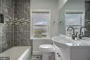 810 Mt Holly St, Baltimore, MD 21229 - Photo 13