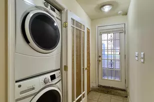 2401 Brookfield Ave, Baltimore, MD 21217 - Photo 5