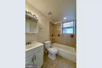 2401 Brookfield Avenue #C4, Baltimore, MD 21217 - Photo 9