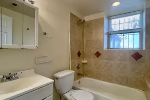 2401 Brookfield Ave, Baltimore, MD 21217 - Photo 9
