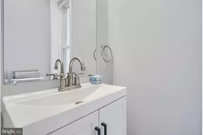 110 N Lakewood Avenue, Baltimore, MD 21224 - Photo 19