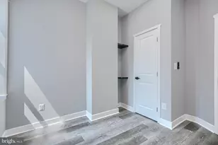 110 N Lakewood Ave, Baltimore, MD 21224 - Photo 25
