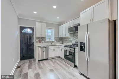 110 N Lakewood Avenue, Baltimore, MD 21224 - Photo 15