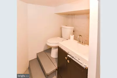 516 S Highland Avenue, Baltimore, MD 21224 - Photo 31