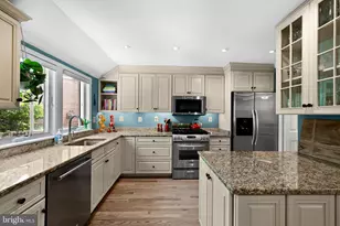 619 S Sharp St, Baltimore, MD 21230 - Photo 9